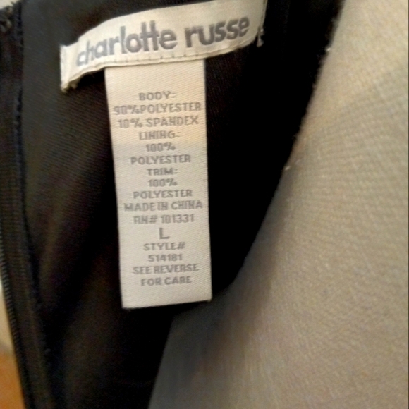 Charlette Russe black bodycon red rose applique mini dress - Picture 6 of 6